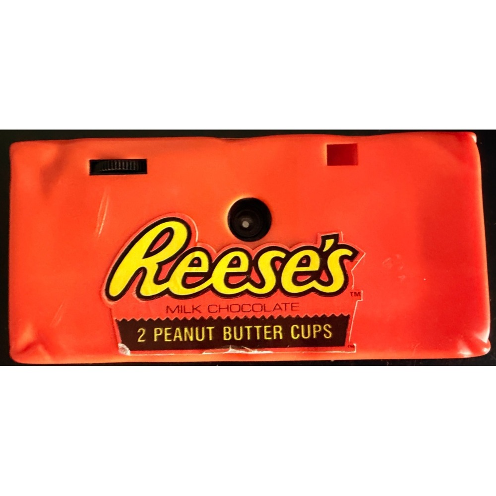 Nasta Reese's Peanut Butter Cups 110 Film Plastic Toy Camera Vintage 1991